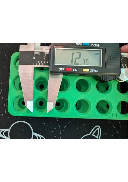 12 mm Tüp Tutucu, 6x3 (Eppendorf Rafı Ölçeklendirilmiş) (Özelleştirilebilir Tasarım)
