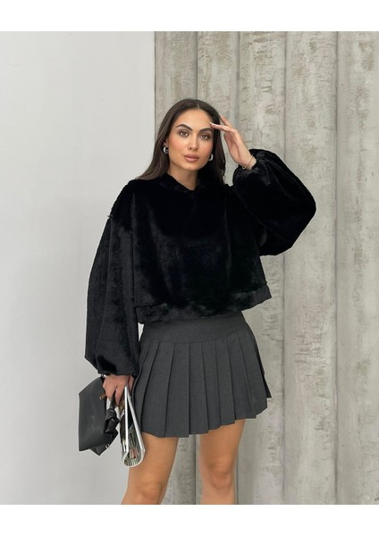 Kadın Crop Boy Yumuşacık Balon Uzun Kol Kapüşonlu Şık Kısa Sweatshirt fiyatları