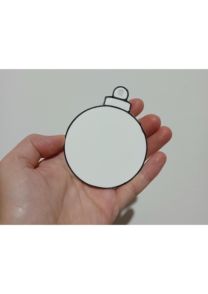 Renklendirme Için Boş Noel Süsü (Özelleştirilebilir Tasarım)