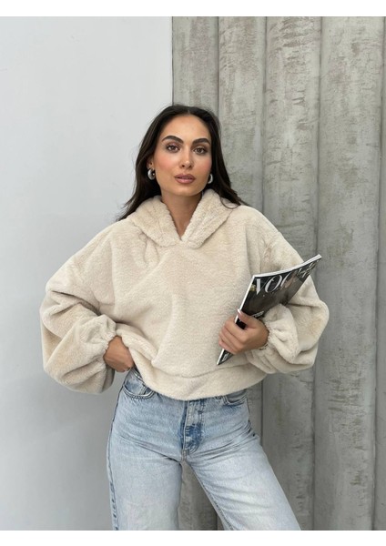 Kadın Crop Boy Yumuşacık Balon Uzun Kol Kapüşonlu Şık Kısa Sweatshirt