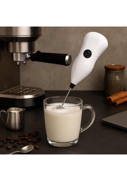 ☕ Mini Süt Köpürtücü - Elektrikli Kahve Mikseri | Köpük Yapıcı & Çırpıcı | Latte, Cappuccino, Matcha, Kakao ve Sıcak Çikolata Için Uygun | Siyah & Beyaz Renk Seçenekleri ⚡