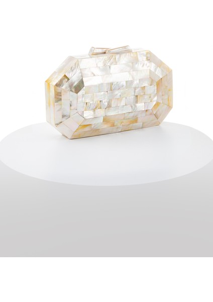 Madre LY0107 Sedef El Yapımı Beyaz Çanta