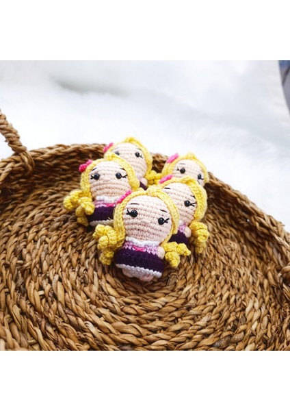 Amigurumi Örgü Rapunzel Anahtarlık Çanta Süsü modelleri