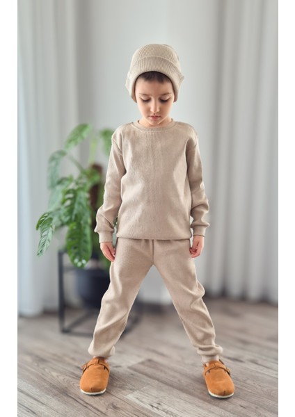 Taş Fitilli 3'lü Çocuk Takım (Şapka-Sweat-Eşofman)(1-7yaş)