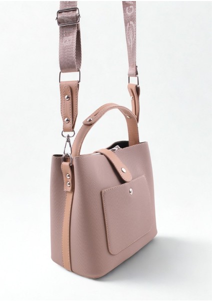 Yeni Sezon Kadın Omuz Çantası 4 Bölmeli Ayarlanabilir Geniş Askılı 22X20 cm AKL2055 modelleri