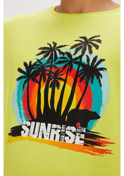 Ricardo Yeşil Baskılı Erkek Tişört