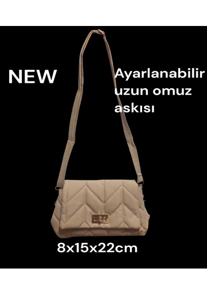 Omuz Askılı Zincir Saplı Kilitli Kapaklı Kapitone Desenli Çantası