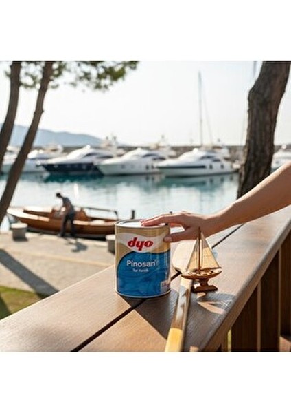 Pinosan Yat Verniği Şeffaf 0,75 Litre Yüksek Parlaklık ve Dayanıklılık Özelliği modelleri