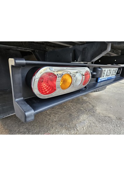 Transit Kamyonet 2009 Sonrası Arka Stop Çerçevesi 2 Parça