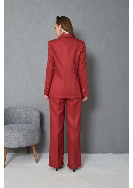 4 Düğmeli Kruvaze Yünefekt Takım Kırmızı