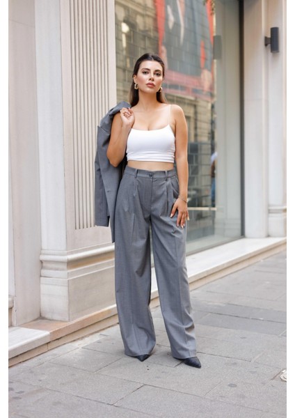 4 Düğmeli Kruvaze Geniş Çizgili Takım Gri fırsatları