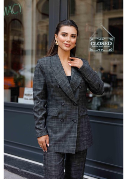 6 Düğmeli Kruvaze Ekose Takım Siyah