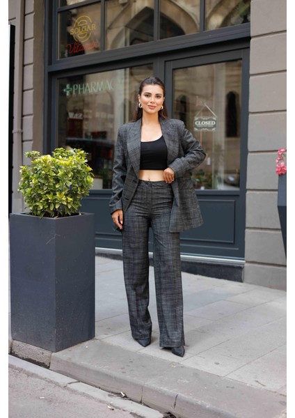 6 Düğmeli Kruvaze Ekose Takım Siyah