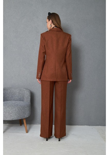 4 Düğmeli Kruvaze Yünefekt Takım Kahve