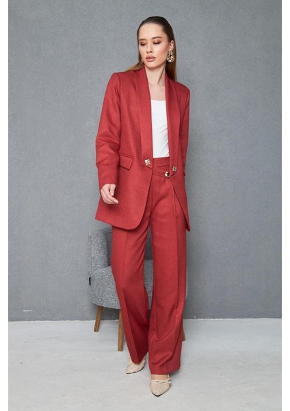 Kare Düğmeli Yünefekt Takım Kırmızı modelleri