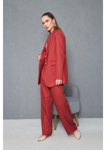 Kare Düğmeli Yünefekt Takım Kırmızı indirimleri