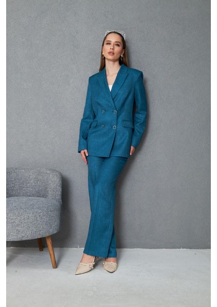 4 Düğmeli Kruvaze Yünefekt Takım Petrol fiyatları