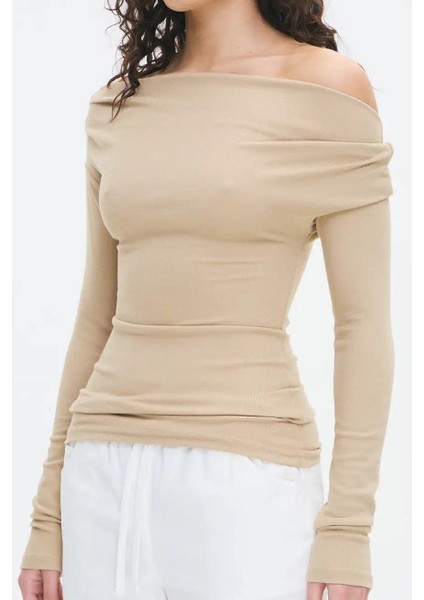 Bej Kadın Off Shoulder Uzun Kollu Bluz MG2567 fiyatları