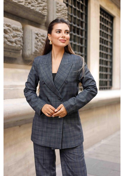 6 Düğmeli Kruvaze Ekose Takım Lacivert