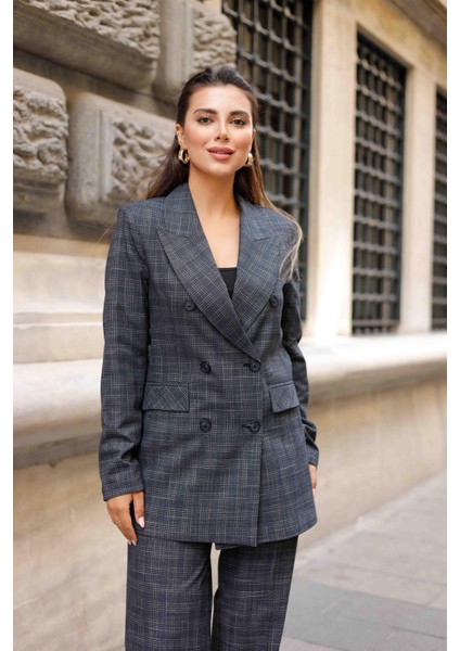 6 Düğmeli Kruvaze Ekose Takım Lacivert modelleri