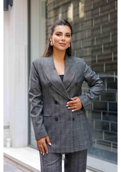 6 Düğmeli Kruvaze Ekose Takım Gri