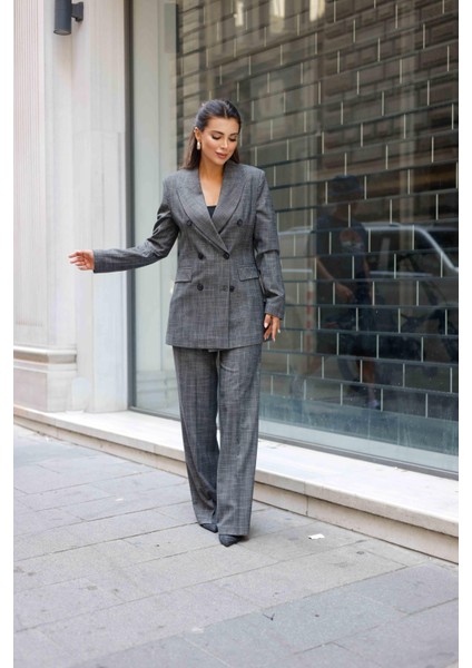 6 Düğmeli Kruvaze Ekose Takım Gri fiyatları