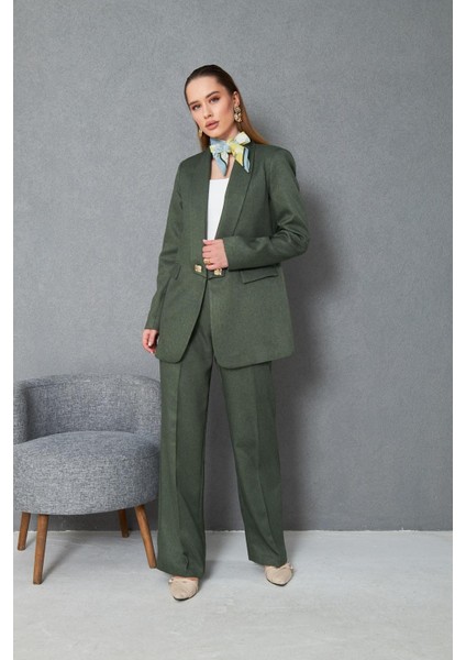 Kare Düğmeli Yünefekt Takım Haki