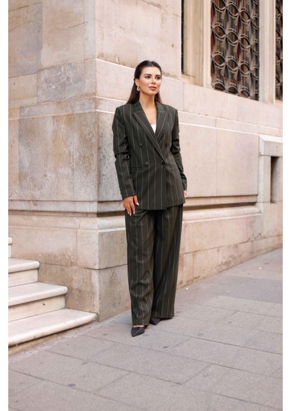 4 Düğmeli Kruvaze Geniş Çizgili Takım Haki modelleri