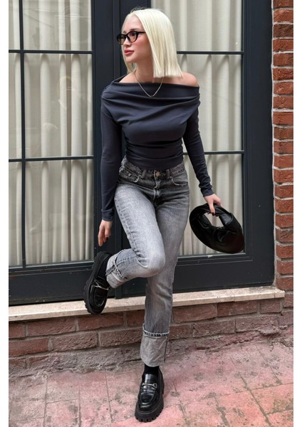 Füme Kadın Off Shoulder Uzun Kollu Bluz MG2567