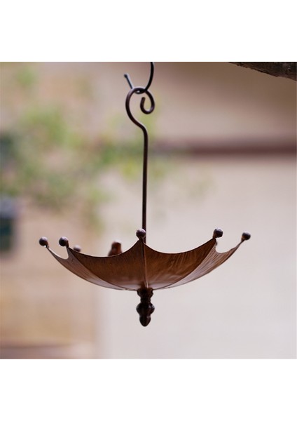 Şemsiye şeklindeki kuş oluğu, açık hava için asılı kuş besleyici tepsisi metal kuş banyosu göleti veya içen (Yurt Dışından) modelleri