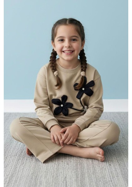 3D Çiçek Aplikeli Siyah Kız Çocuk Takımı - Zeytin Yeşili fiyatları