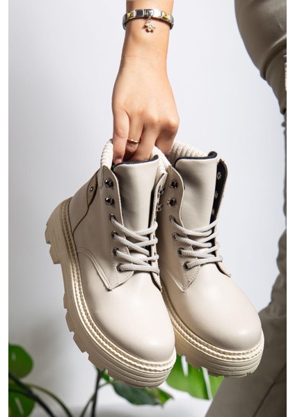 Bağcıklı Yüksek Taban Kadın Worker Bot Krem Cilt