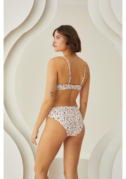 Puantiyeli Şık Desenli Kaplı Bikini Takımı fiyatları