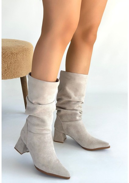Bej Süet Körüklü Kadın Topuklu Çizme modelleri