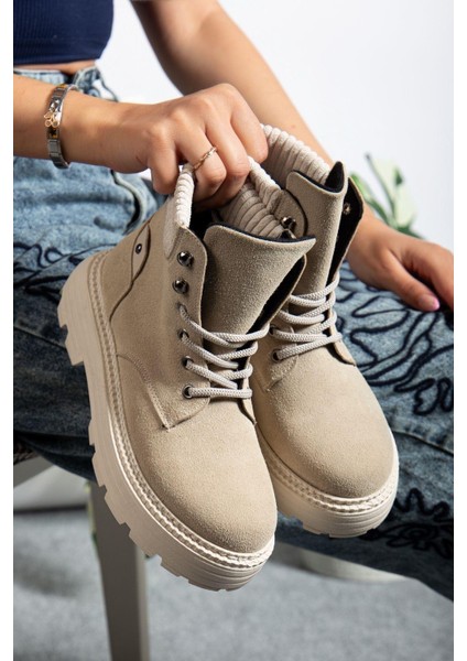 Bağcıklı Yüksek Taban Kadın Worker Bot Krem Süet