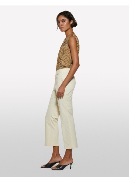 Streç Pamuklu Normal Bel Straight Fit Pantolon Kadın Şampanya Pantolon - 325P4ENMLE02X
