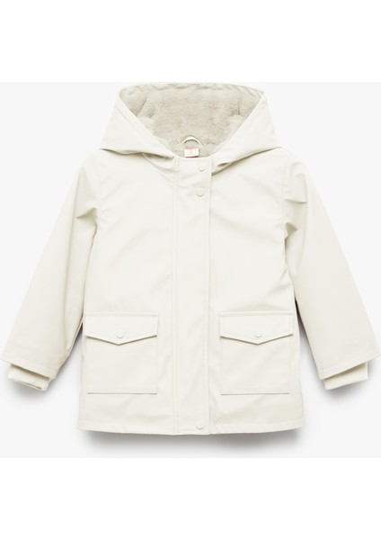 Peluş Detaylı Kapaklı Cepli Uzun Kollu Kapşonlu Kaban