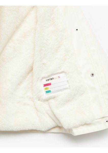 Peluş Detaylı Kapaklı Cepli Uzun Kollu Kapşonlu Kaban fırsatları