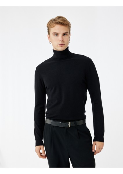 Viskon Karışımlı Uzun Kollu Basic Boğazlı Triko Kazak