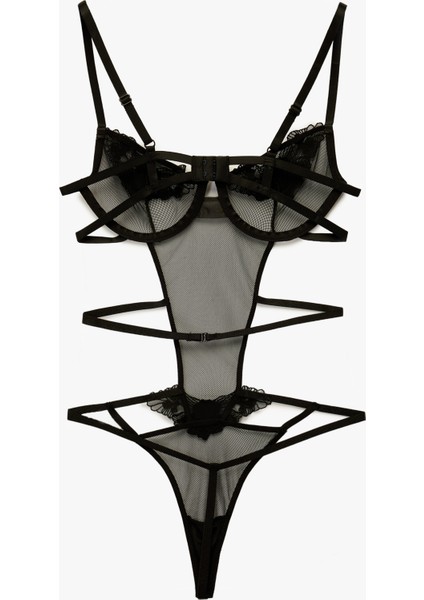 Rahat Kalıp V Yaka Askılı Çiçek Detaylı Dantelli Bodysuit