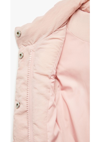 Dik Yaka Kolsuz Çıtçıt Kapamalı Şişme Yelek modelleri