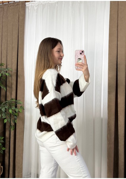 Çizgili Yumuşak Oversize Kazak Krem & Kahve modelleri