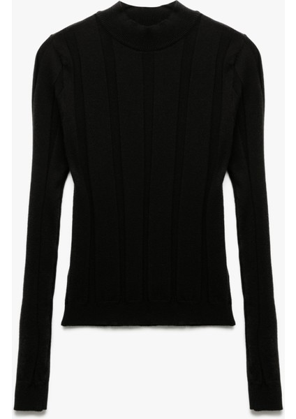 Dik Yaka Uzun Kollu Triko Kazak