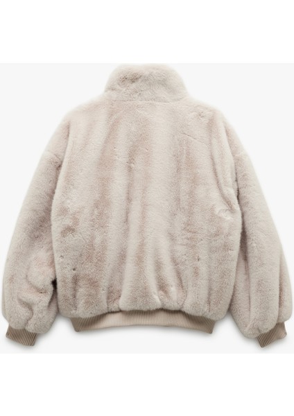 Fermuarlı Dik Yaka Cepli Suni Kürk Peluş Oversize Crop Mont indirimleri