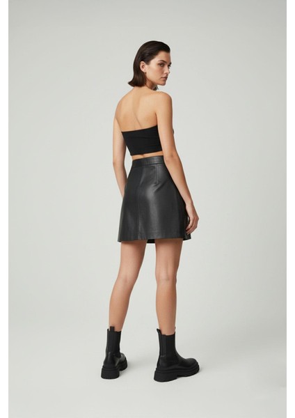 Siyah Düğmeli Cepli Hakiki Deri Etek modelleri