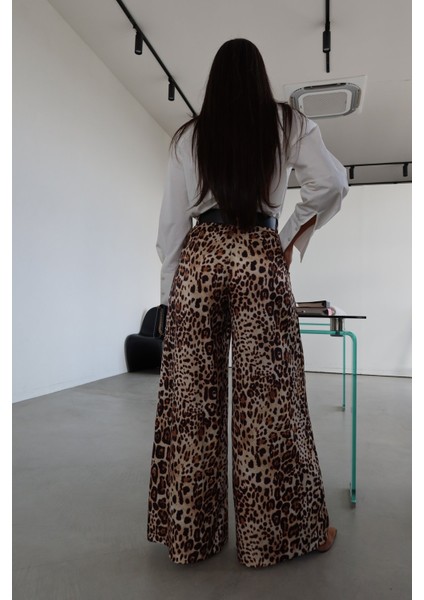 Leoapar Desen Deri Kemerli Saten Pantolon fırsatları