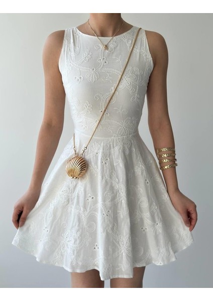 Vess Cep Detaylı Elbise M-Beyaz fiyatları