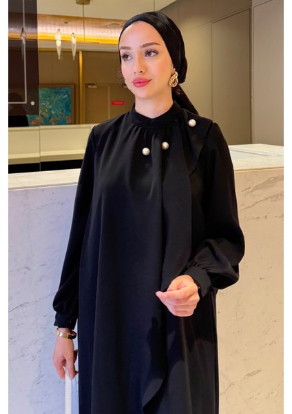 Krep Kumaş Yakası Inci Detaylı Levanur Elbise- Siyah indirimleri
