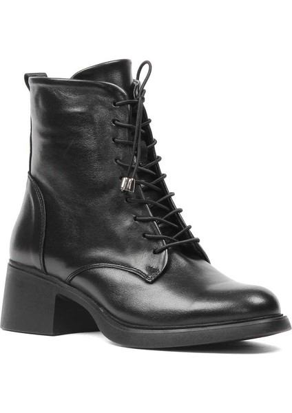 Kadın Siyah Bağcıklı Fermuarlı Deri Bot modelleri