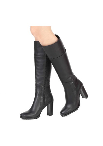 Kadın Siyah Fermuarlı Uzun Topuklu Deri Çizme fiyatları